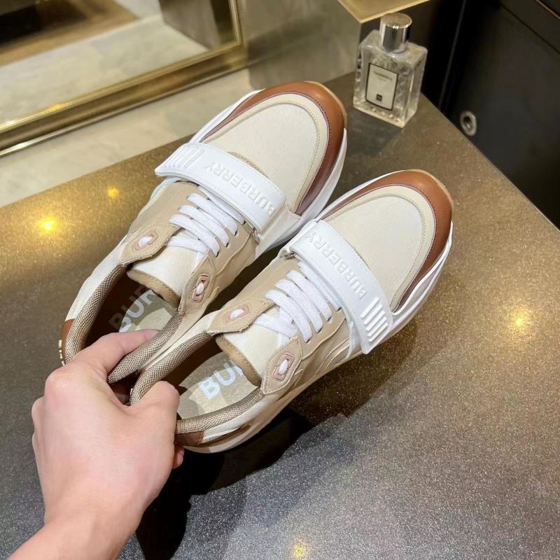 Burberry Low Shoes